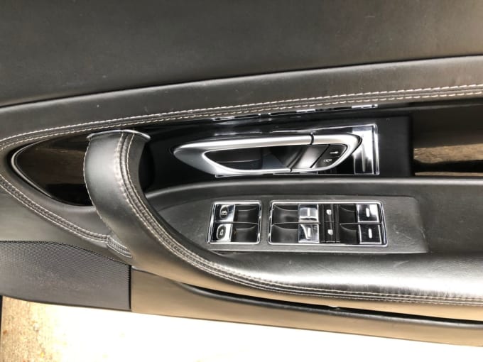 2025 Bentley Continental