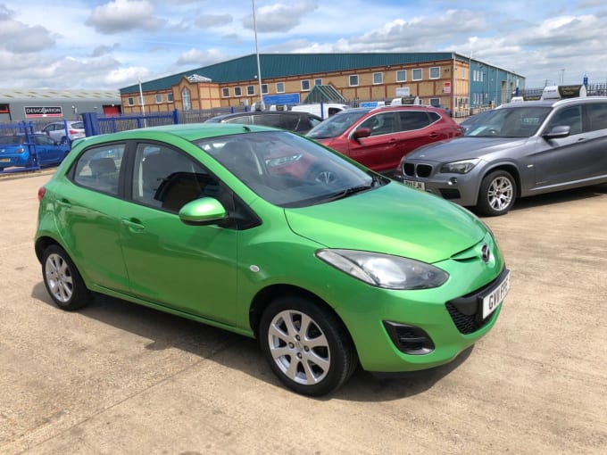 2025 Mazda Mazda2