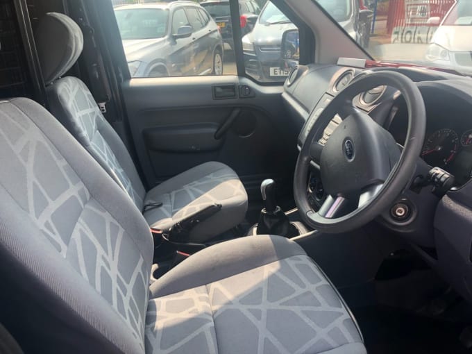 2025 Ford Transit Connect