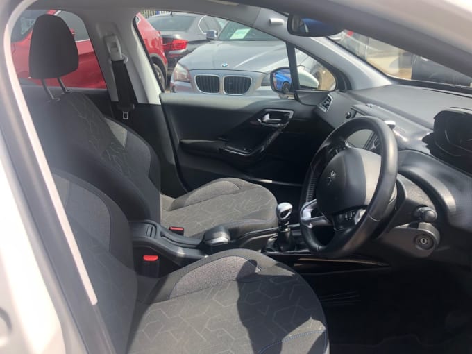 2025 Peugeot 2008