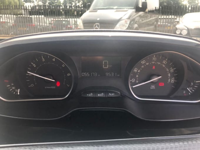 2025 Peugeot 2008