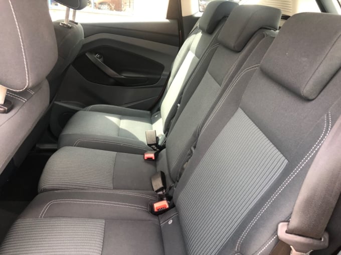 2025 Ford C-max