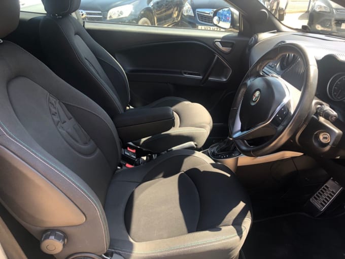 2025 Alfa Romeo Mito