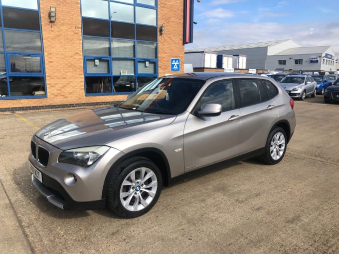 2025 BMW X1