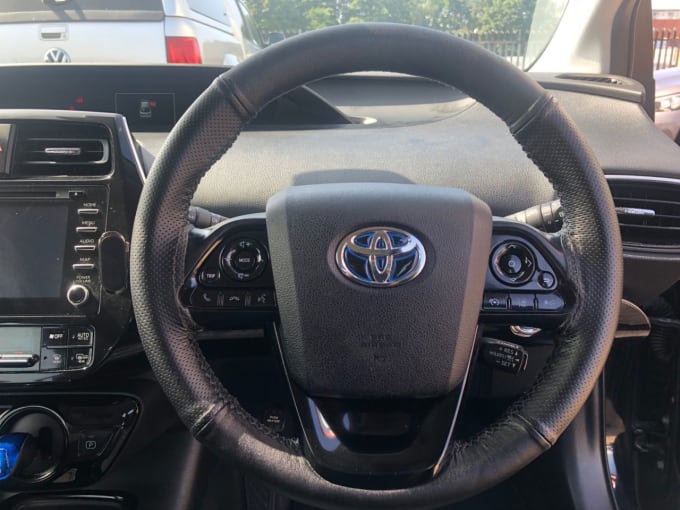 2025 Toyota Prius