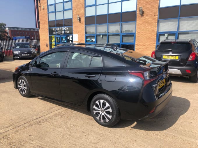 2025 Toyota Prius