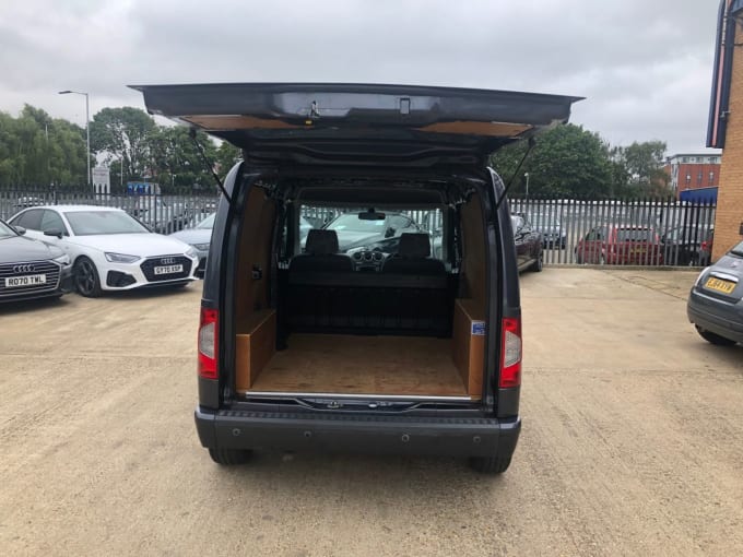 2025 Ford Transit Connect