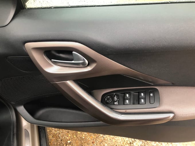 2025 Peugeot 2008