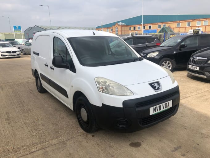 2025 Peugeot Partner