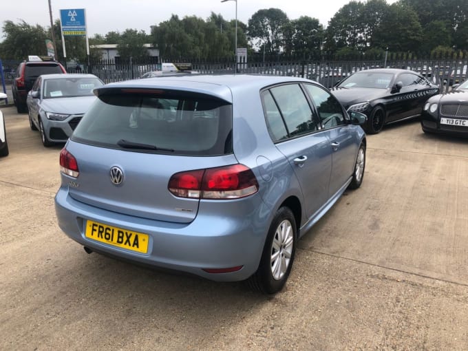2025 Volkswagen Golf