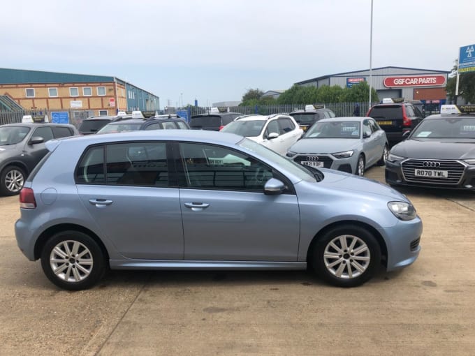 2025 Volkswagen Golf