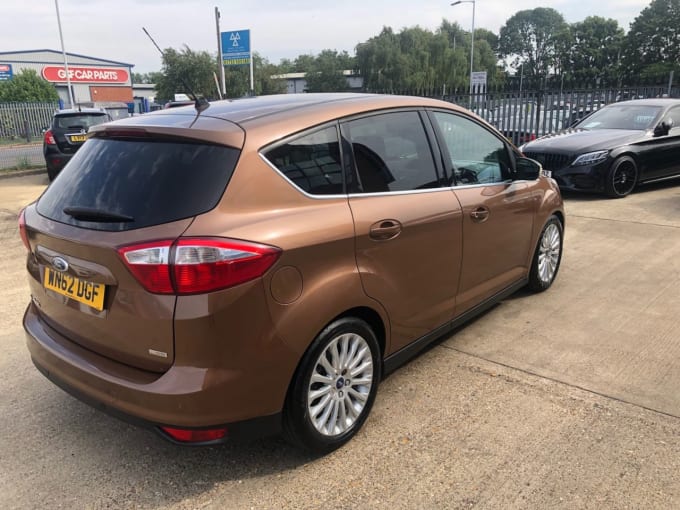 2025 Ford C-max