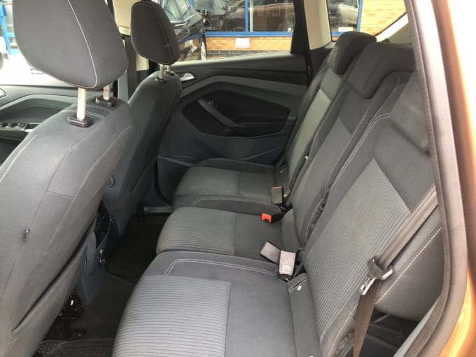 2025 Ford C-max