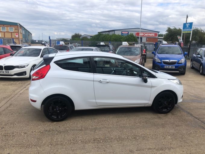 2025 Ford Fiesta