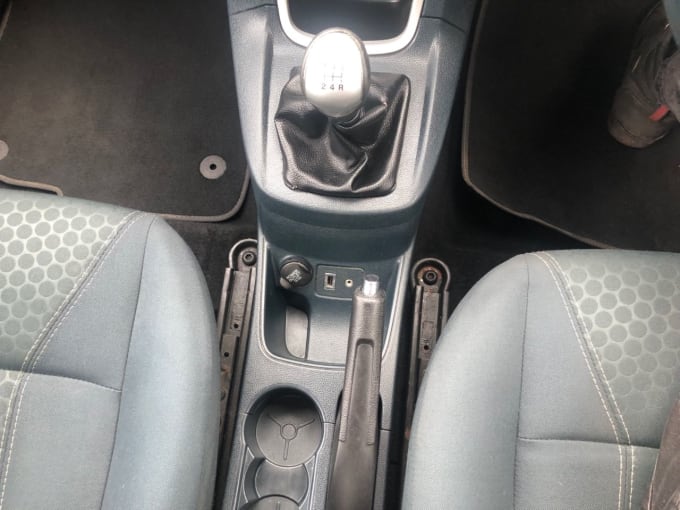 2025 Ford Fiesta