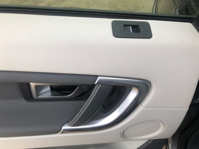 2025 Land Rover Discovery Sport
