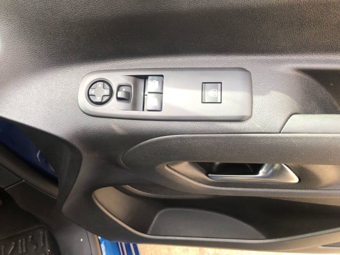 2025 Vauxhall Combo Life