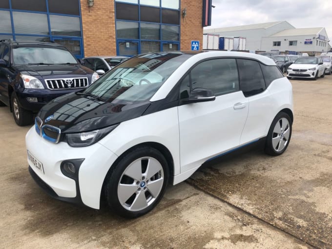 2025 BMW I3