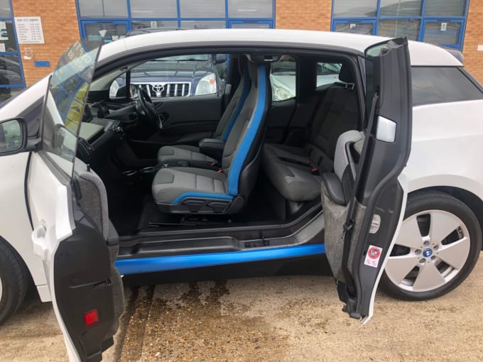 2025 BMW I3