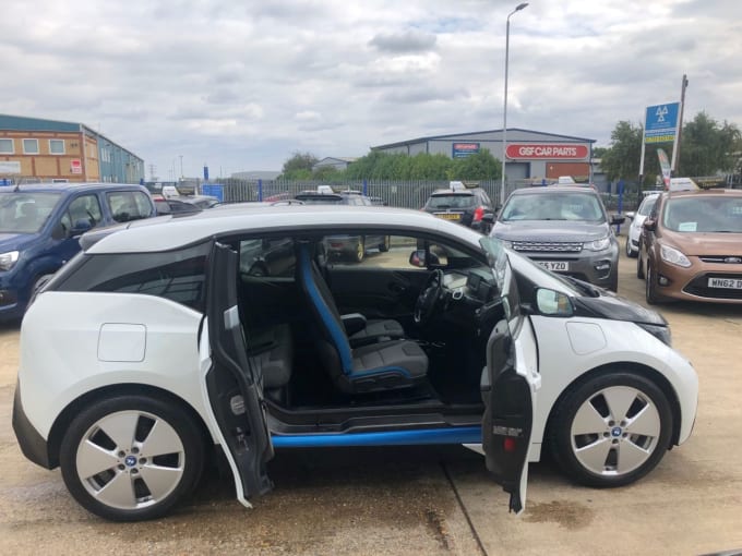 2025 BMW I3
