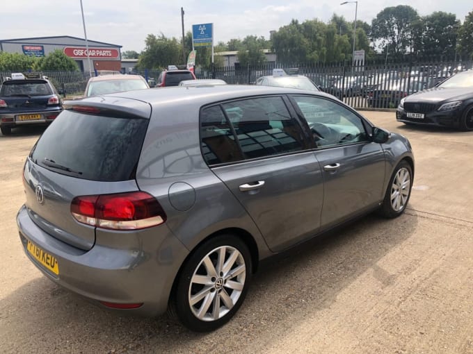 2025 Volkswagen Golf