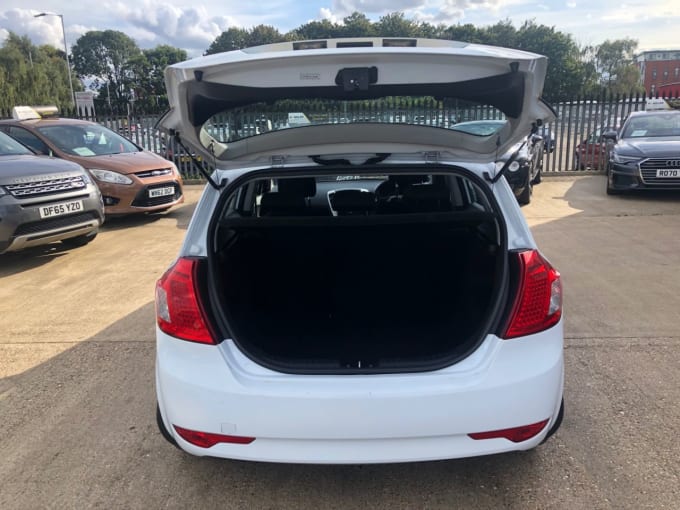 2025 Kia Ceed