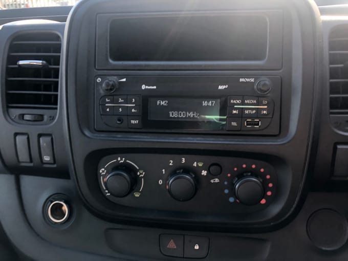 2015 Vauxhall Vivaro