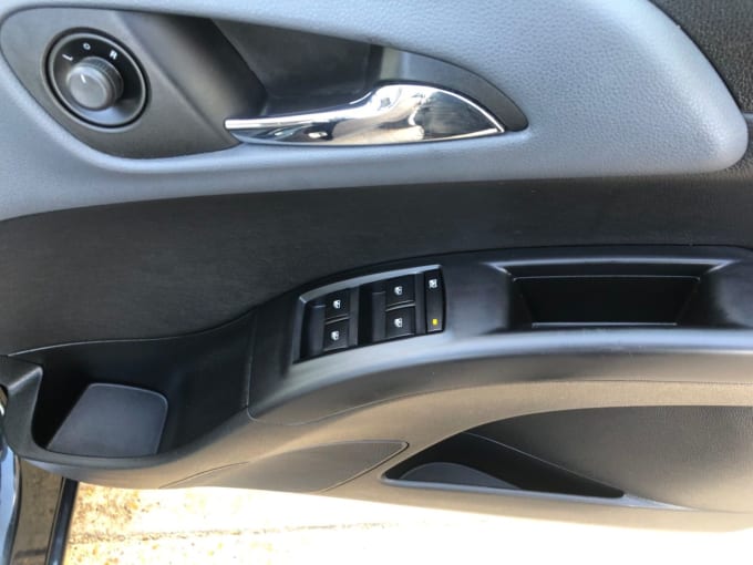 2014 Vauxhall Meriva