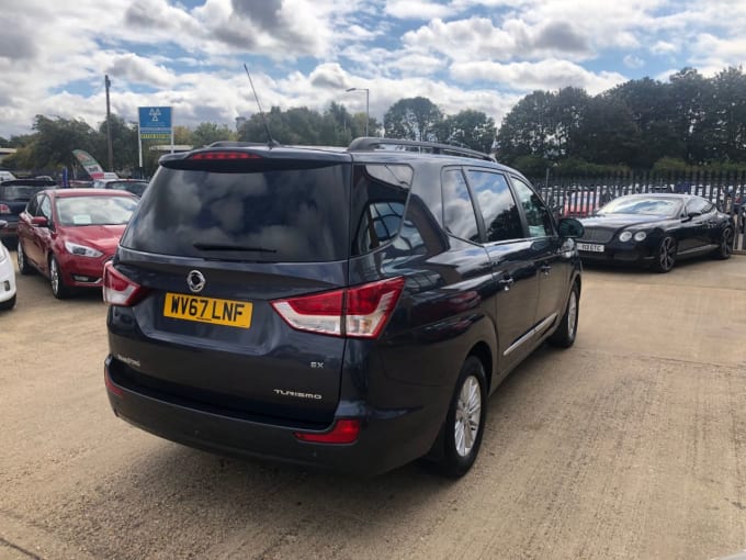 2025 Ssangyong Turismo