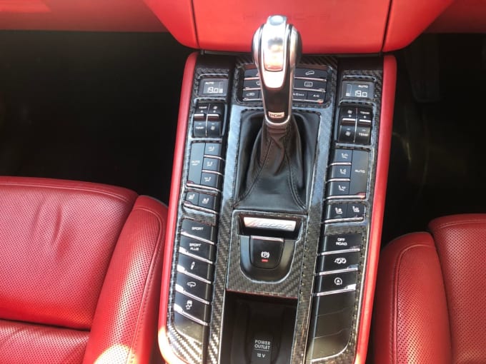 2015 Porsche Macan