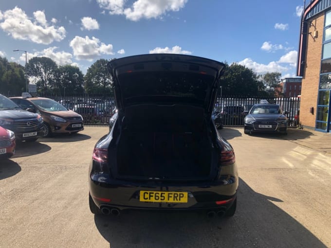 2015 Porsche Macan