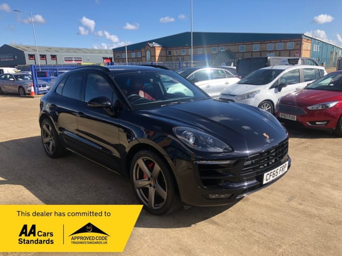 2015 Porsche Macan