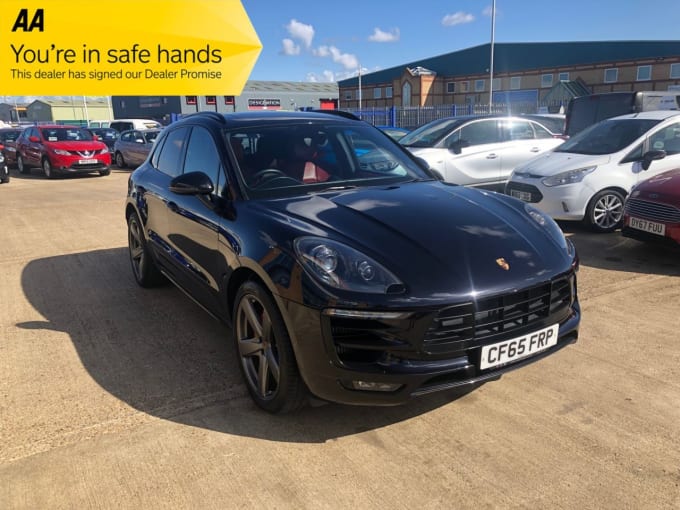 2015 Porsche Macan