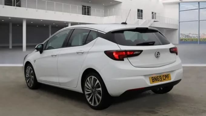 2019 Vauxhall Astra