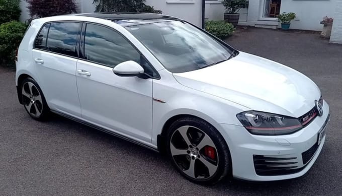 2016 Volkswagen Golf