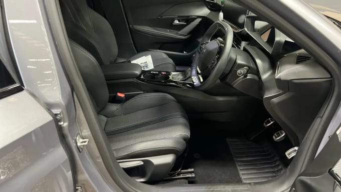 2022 Peugeot 208