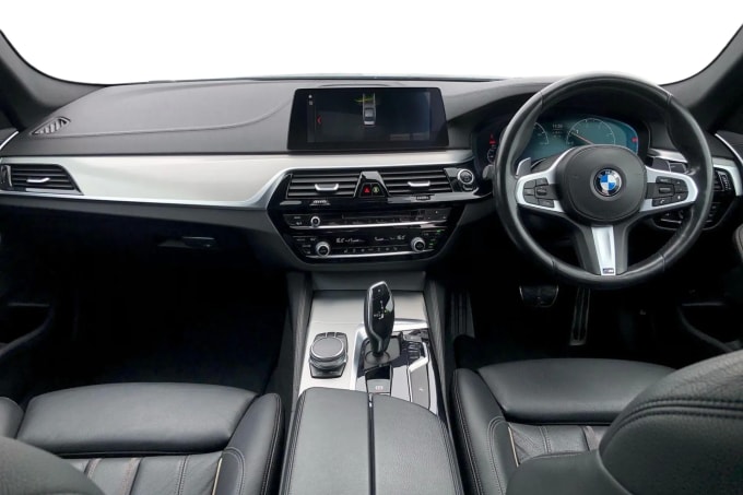 2019 BMW 5 Series