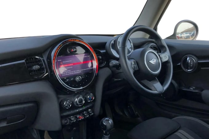 2021 Mini Hatch