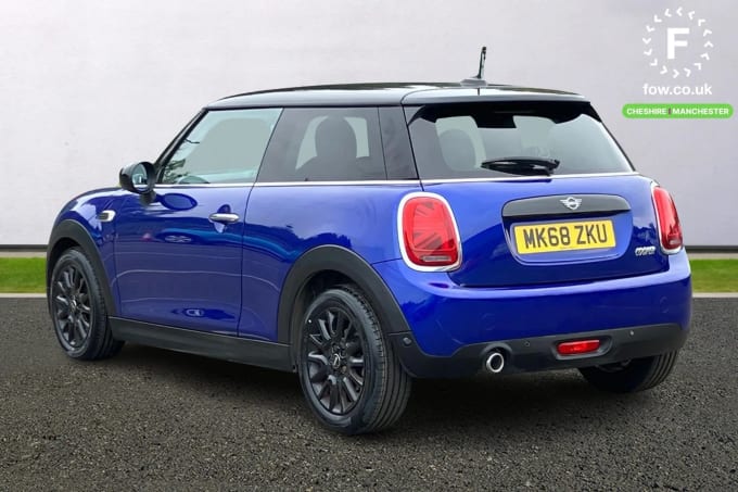 2018 Mini Hatch