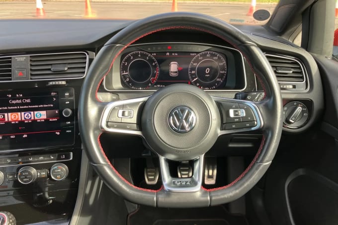 2019 Volkswagen Golf