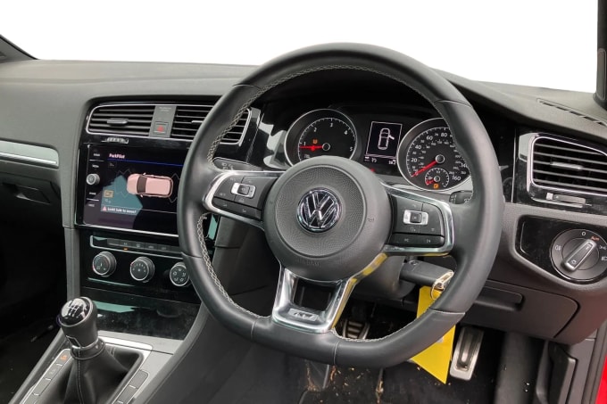 2018 Volkswagen Golf