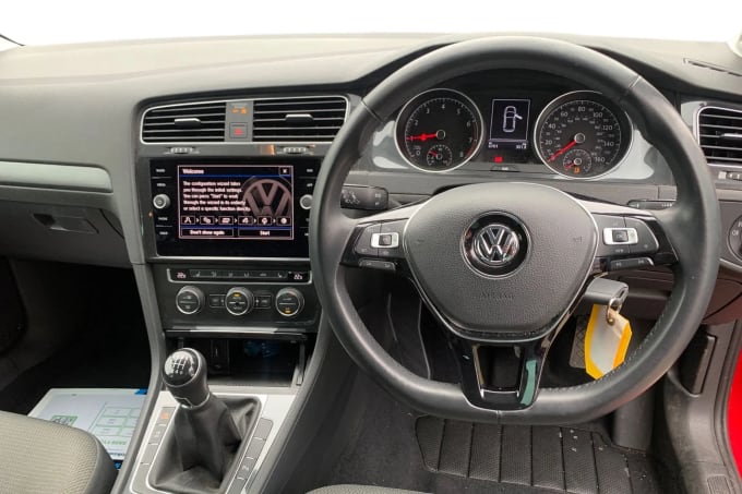 2019 Volkswagen Golf