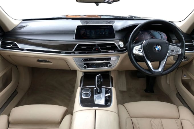 2016 BMW 7 Series