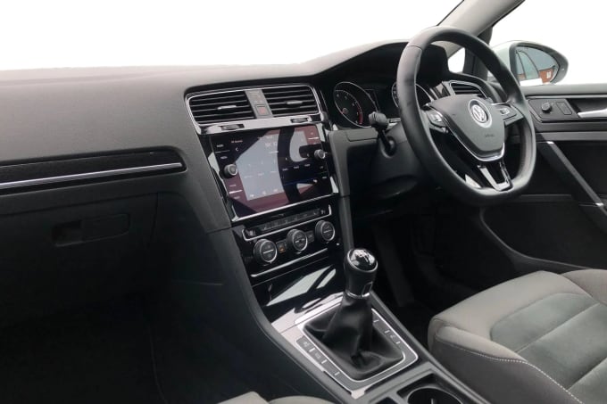 2019 Volkswagen Golf