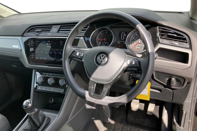 2019 Volkswagen Touran