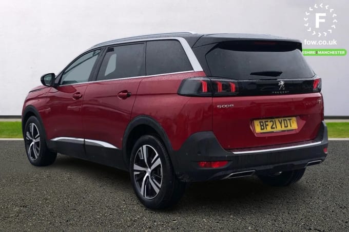 2021 Peugeot 5008