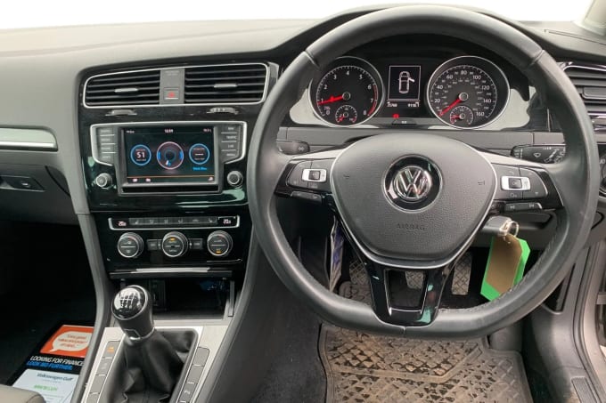 2016 Volkswagen Golf