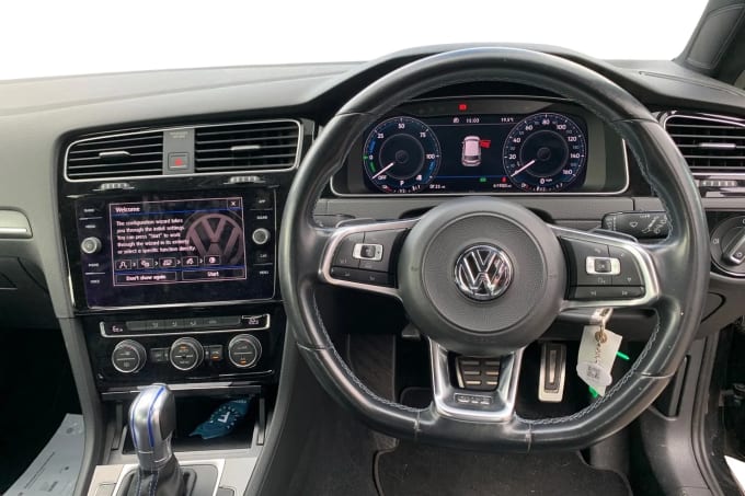 2018 Volkswagen Golf