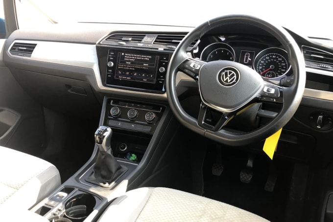 2021 Volkswagen Touran