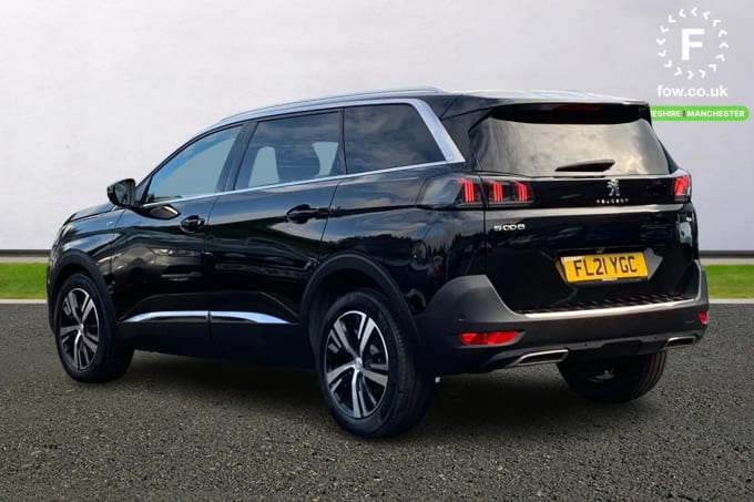 2021 Peugeot 5008